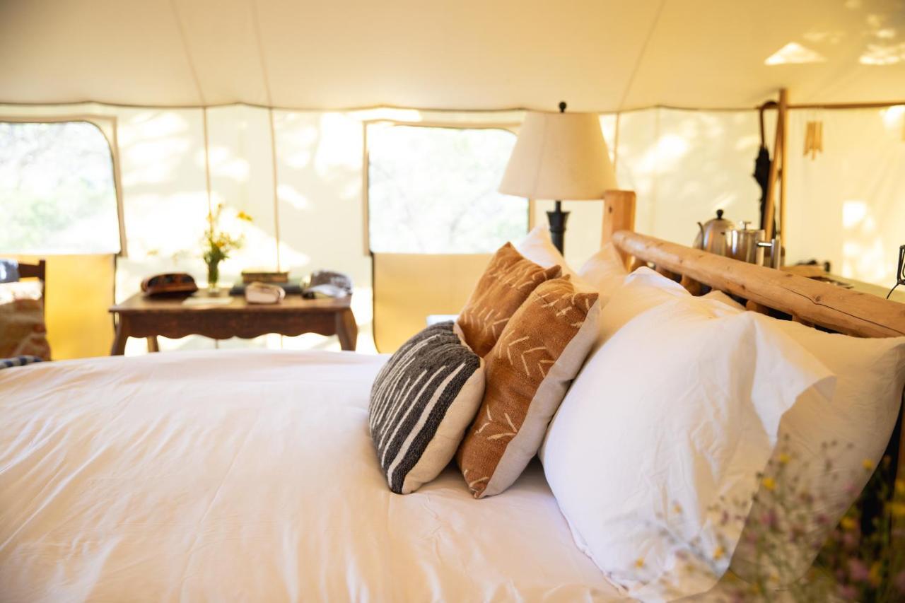 Collective Hill Country Otel Wimberley Dış mekan fotoğraf